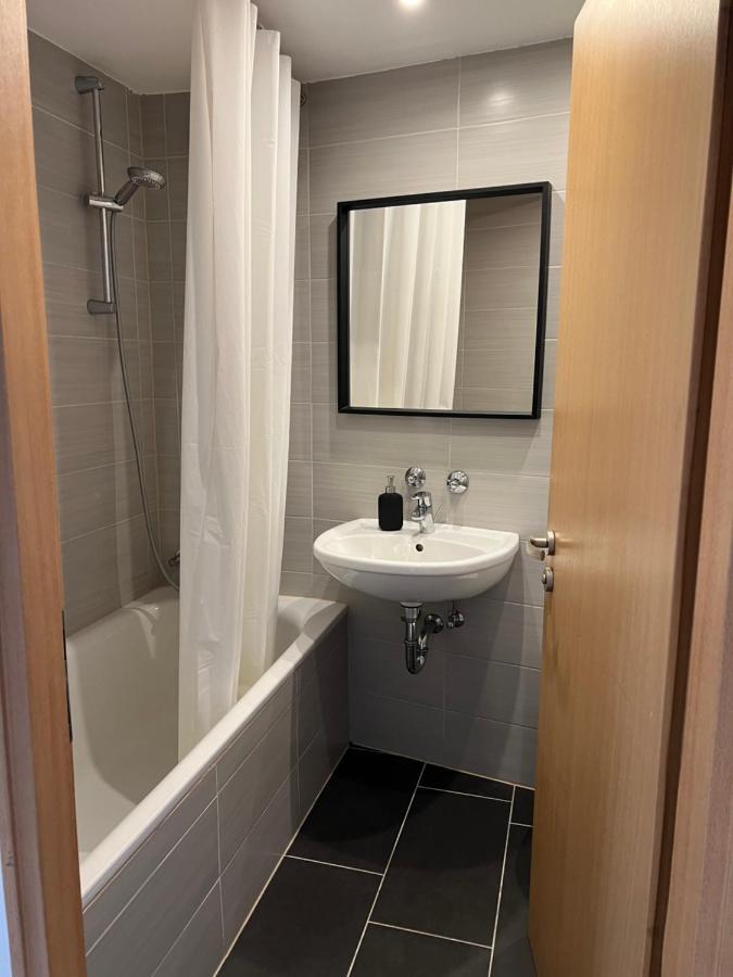 Cityapartment Im 33. Stock Augsburg Buitenkant foto