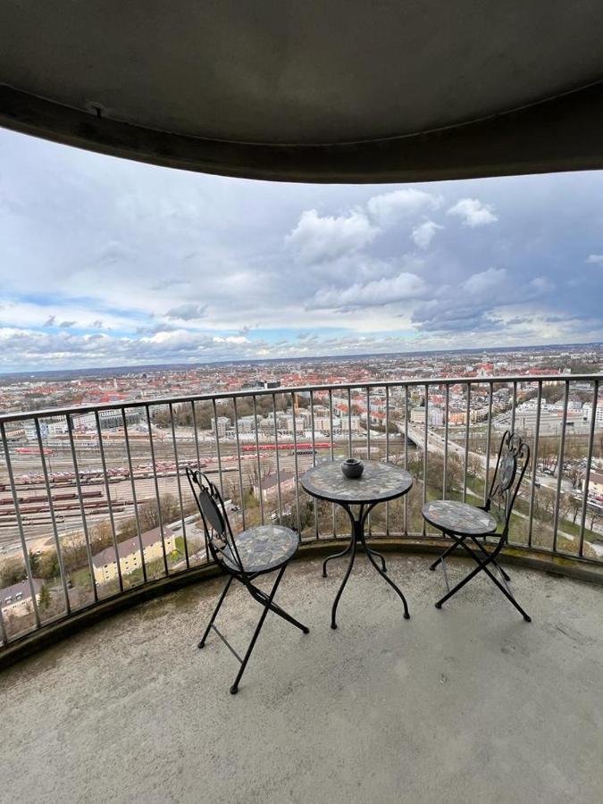 Cityapartment Im 33. Stock Augsburg Buitenkant foto