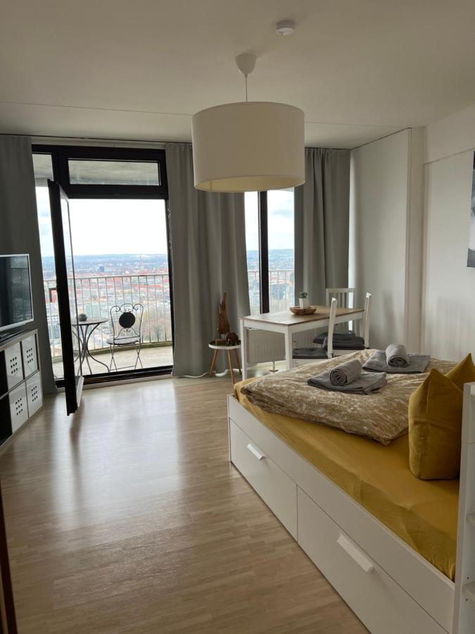 Cityapartment Im 33. Stock Augsburg Buitenkant foto